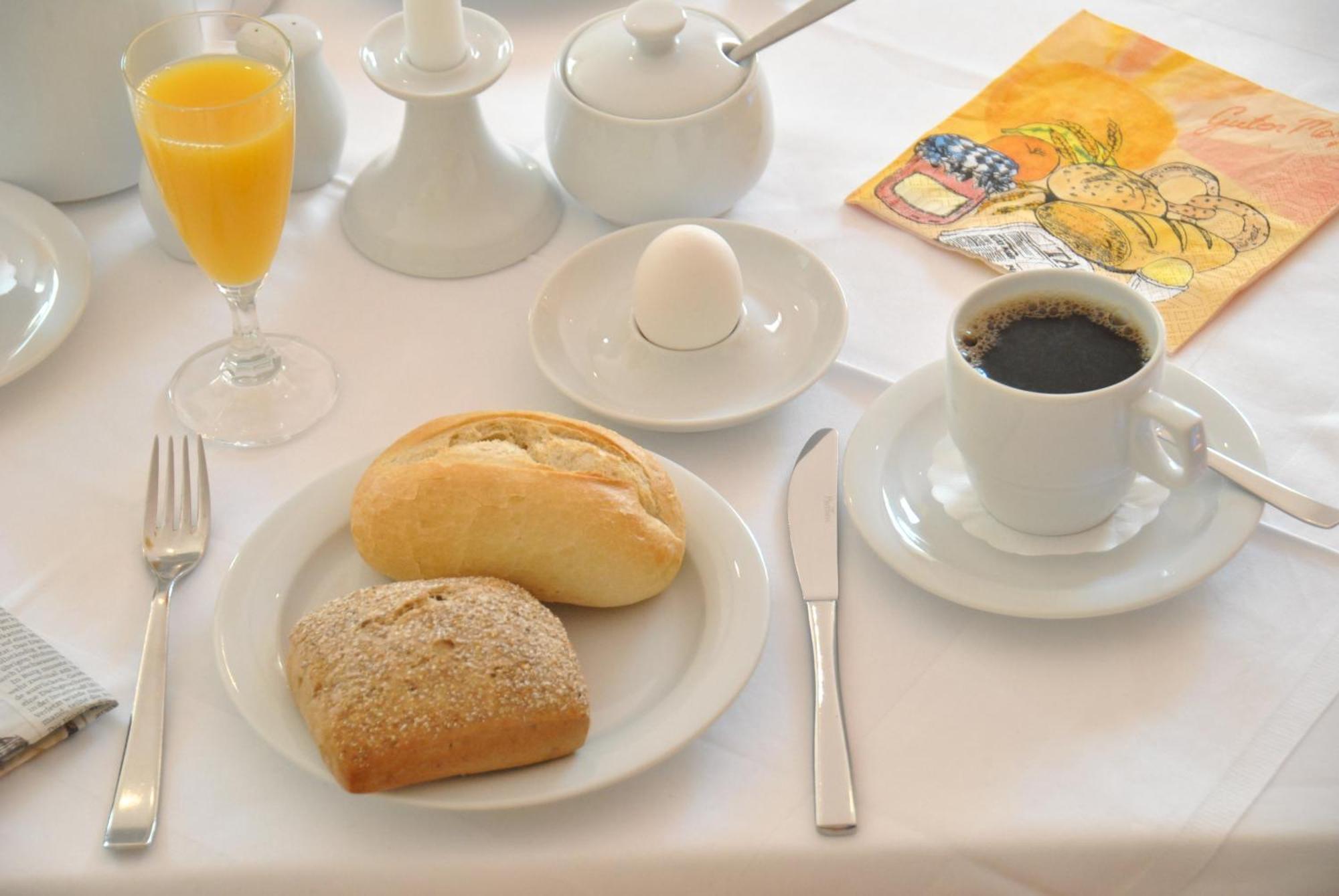 Hotel Ambiente Halberstadt Zewnętrze zdjęcie