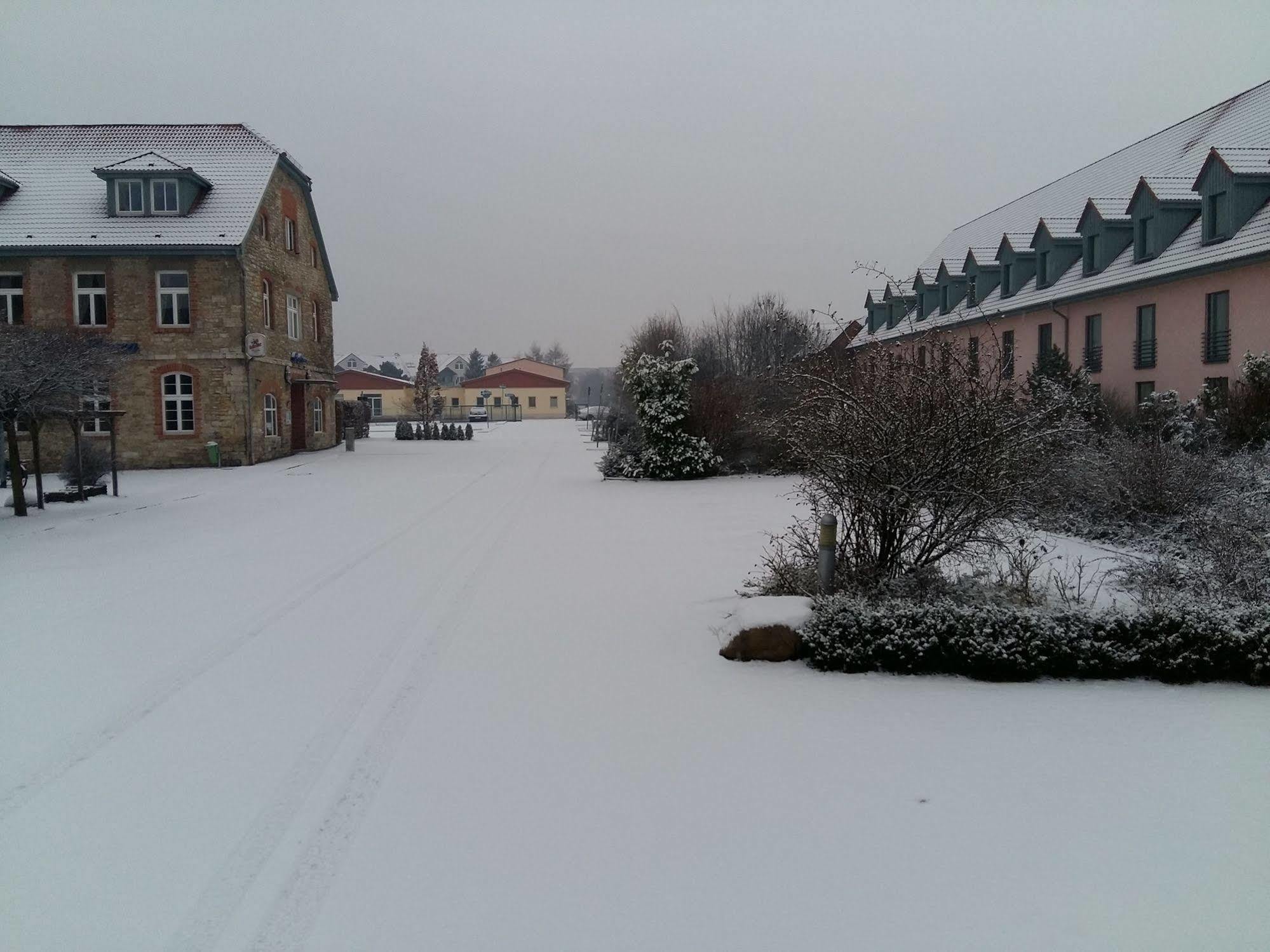 Hotel Ambiente Halberstadt Zewnętrze zdjęcie
